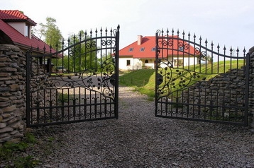 Польща Privát Uherce Mineralne, Екстер'єр